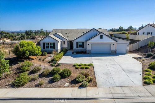 5888 Saddlehorn Ln, Jurupa Valley, CA, 92509-3014 | Card Image