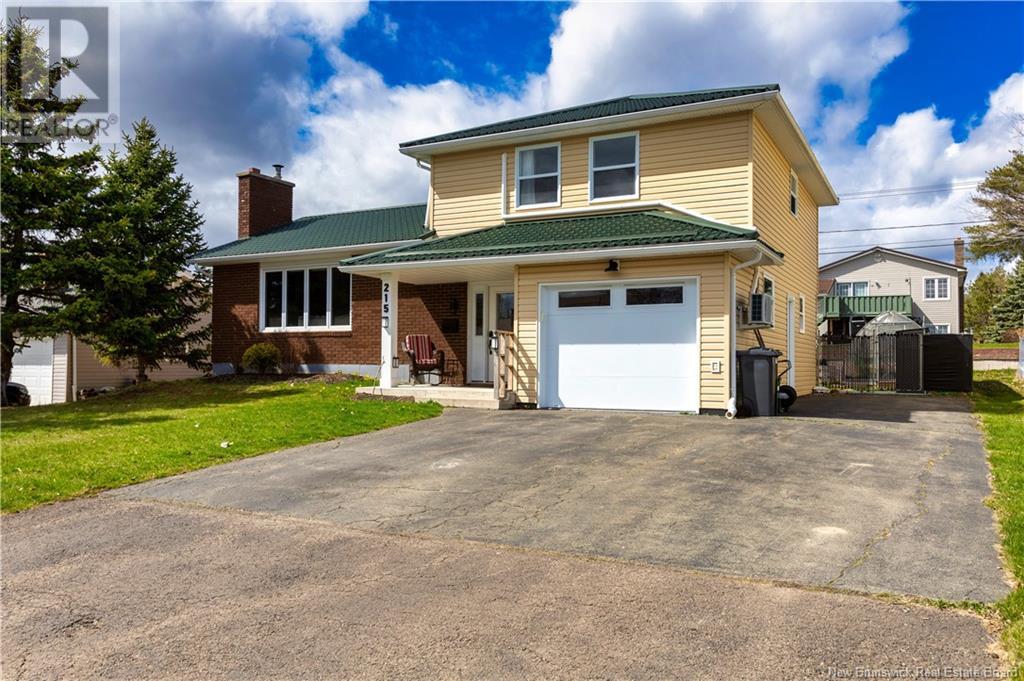 215 Gaspe St, For Sale in Dieppe Zoocasa