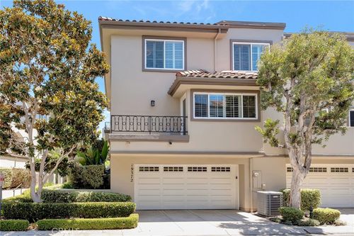 19372 Maidstone Ln, Huntington Beach, CA, 92648 | Card Image