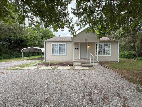 1001 Turner St, Springdale, AR, 72764-5650 | Card Image