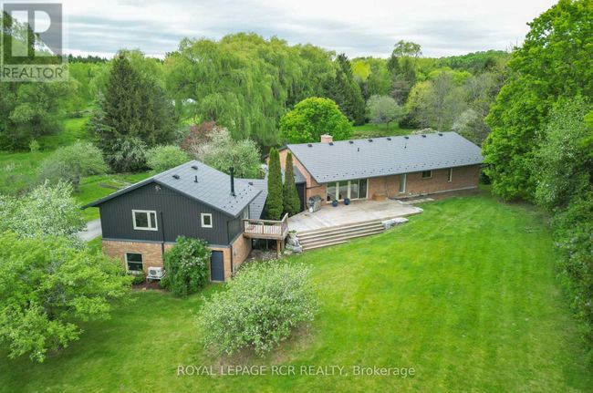2093 Con Rd 5, House other with 3 bedrooms, 4 bathrooms and 12 parking in Adjala-Tosorontio (Loretto) ON | Image 29