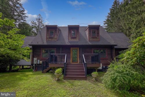 1702 Briarwood Ln, QUAKERTOWN, PA, 18951-5736 | Card Image