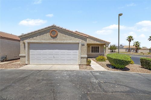 5145 Midnight Oil Dr, Las Vegas, NV, 89122-8104 | Card Image