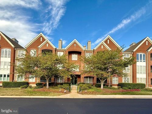 apt-204-13890 Chelmsford Dr, GAINESVILLE, VA, 20155-3126 | Card Image