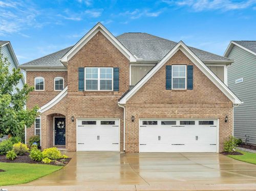 207 Reseda Dr, Greenville, SC, 29607-5389 | Card Image