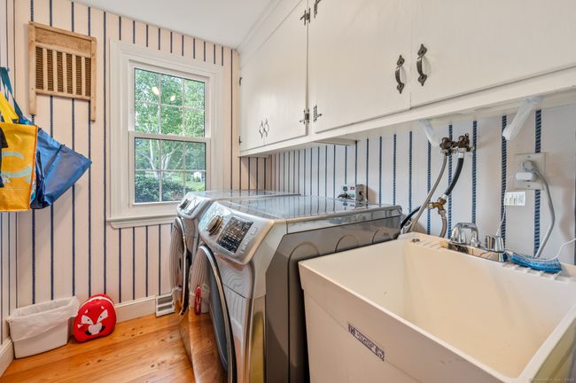 First floor laundry room off the kitchen | Image 10