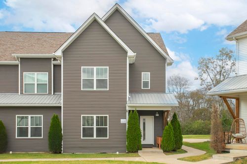 3637 Hydes Ferry Rd, Nashville, TN, 37218-2631 | Card Image