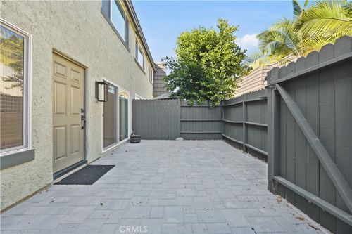 c-1651 Iowa St, Costa Mesa, CA, 92626-2066 | Card Image