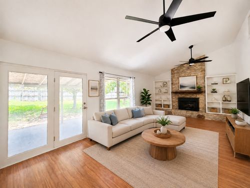 12503 Lamppost Ln, Austin, TX, 78727-4432 | Card Image