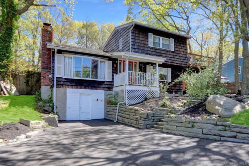 25 Zenith Rd, Rocky Point, NY, 11778-8844 | Card Image