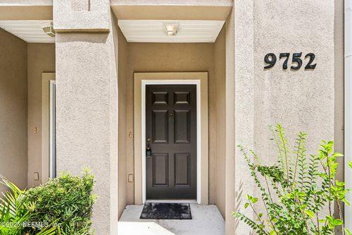 112-9752 Summer Grove Way W, JACKSONVILLE, FL, 32257-8872 | Card Image