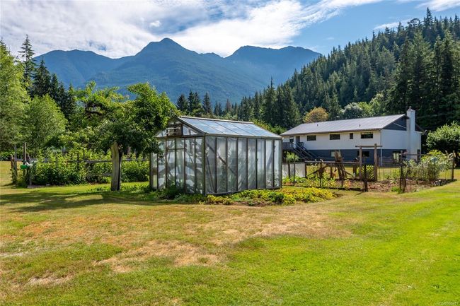 1301 Sayward Rd, House other with 5 bedrooms, 3 bathrooms and 6 parking in Sayward BC | Image 63