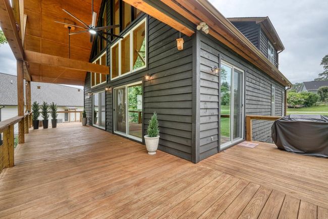 784 Sneaking Creek Dr, Home with 3 bedrooms, 4 bathrooms and null parking in Hayesville NC | Image 62