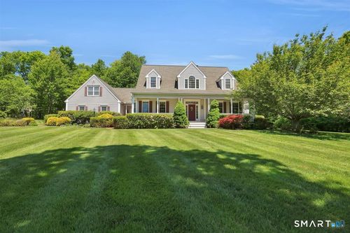10 Isabell Dr, Madison, CT, 06443-8135 | Card Image