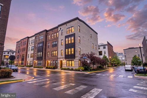 1414-7538 Sawyer Farm Way, MCLEAN, VA, 22102-4125 | Card Image
