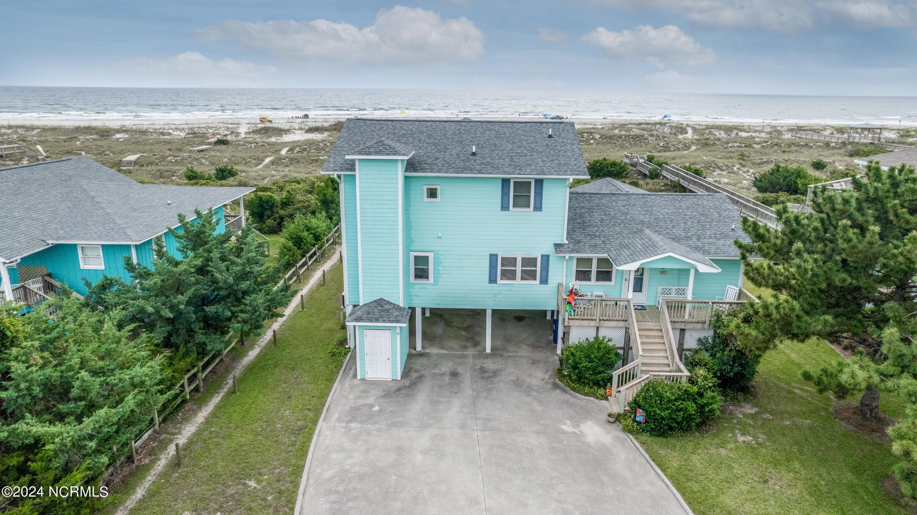 Inlet Dr, Emerald Isle, NC 28594