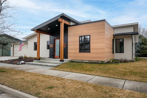 5608 Golf Dr, Lolo, MT, 59847-8577 | Card Image