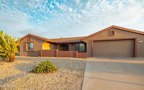 10005 W Oak Ridge Dr, Sun City, AZ, 85351-1222 | Card Image