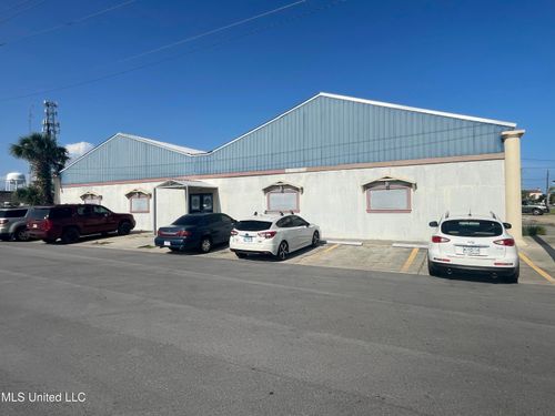 1306 29th Ave, Gulfport, MS, 39501-1945 | Card Image