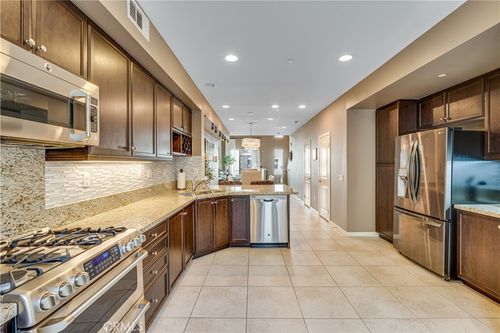 507 Rockefeller, Irvine, CA, 92612-8114 | Card Image