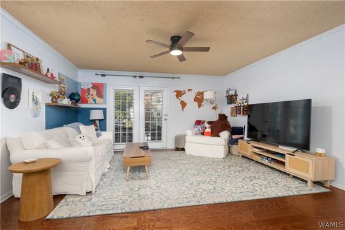 215-120 15th St E, Tuscaloosa, AL, 35401-3679 | Card Image