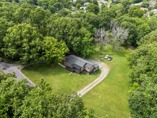 411 Tanglewood Dr, Woodbury, TN, 37190-1657 | Card Image