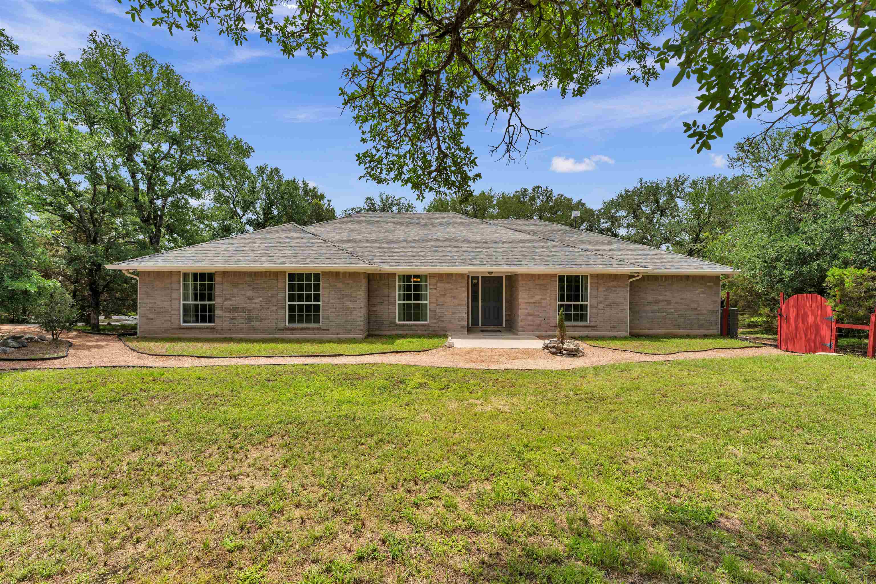 Residential in Spicewood