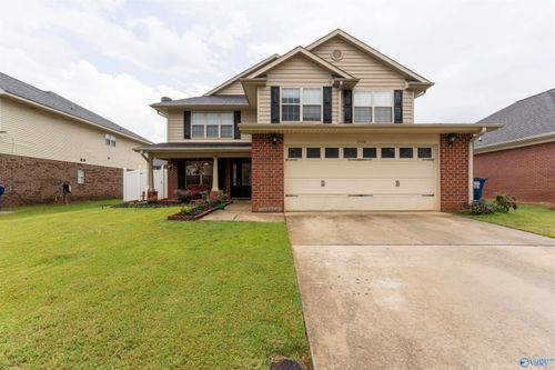 2524 Oak Place Drive, Huntsville, AL, 35803 | Card Image