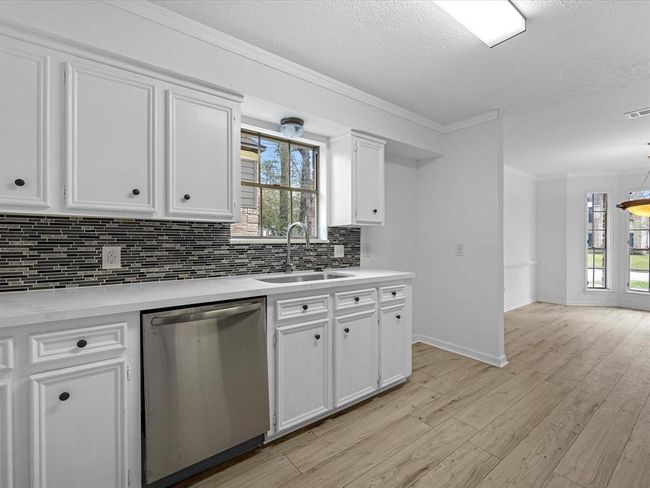 17627 Terrawren Ln, House other with 4 bedrooms, 3 bathrooms and 2 parking in Spring TX | Image 8