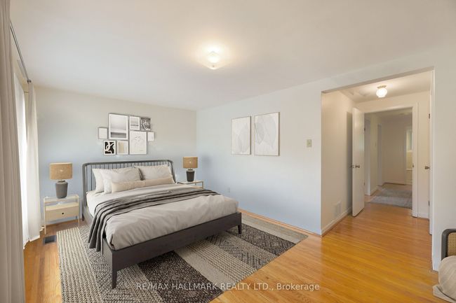 40 Claremore Ave, House other with 3 bedrooms, 2 bathrooms and 3 parking in Scarborough ON | Image 8