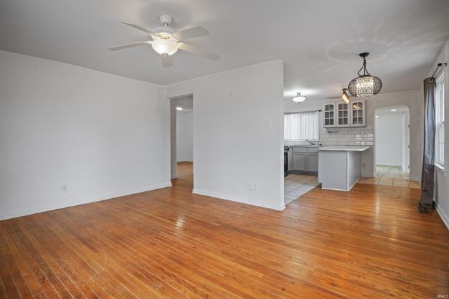 123 S Race St, House other with 2 bedrooms, 1 bathrooms and null parking in Princeton IN | Image 4