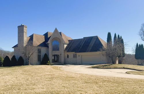 14109 Warner Rd, Haslett, MI, 48840-9218 | Card Image