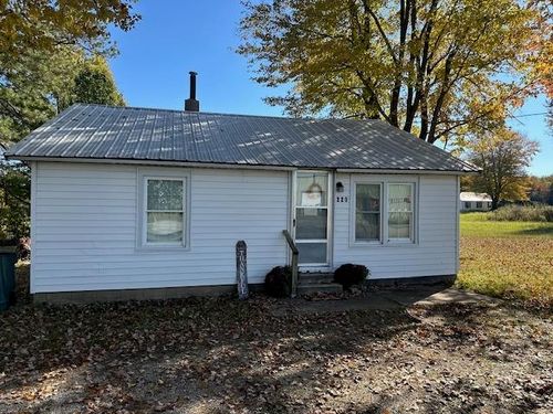 220 Tucker Schoolhouse Rd, Madisonville, KY, 42431-8803 | Card Image