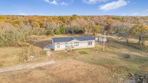 357431 E 960 Rd, Stroud, OK, 74079-3927 | Card Image