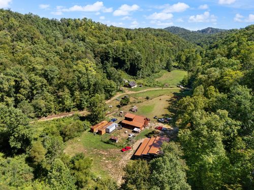 270 Left Fork Holly Rd, Sextons Creek, KY, 40983-4913 | Card Image