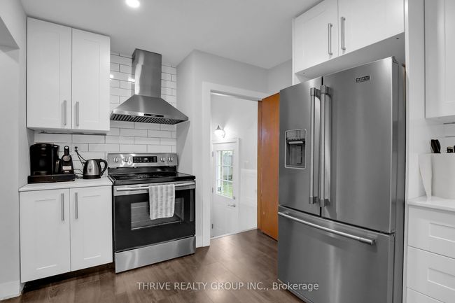 371 High St, House other with 3 bedrooms, 2 bathrooms and 2 parking in London ON | Image 8