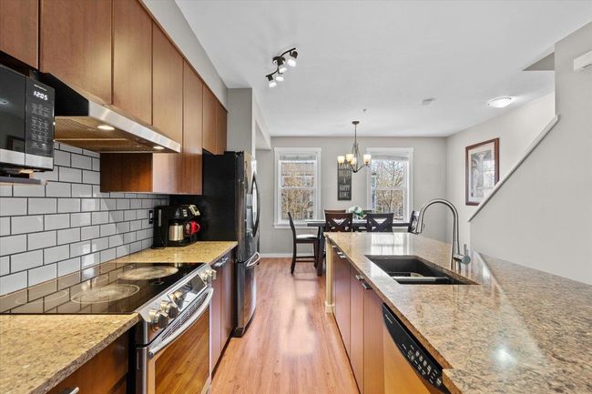 39 - 19572 Fraser Way, Townhouse with 2 bedrooms, 2 bathrooms and 2 parking in Pitt Meadows BC | Image 8