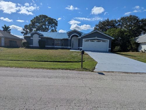 1122 Se Puritan Ln, Port St Lucie, FL, 34983-3226 | Card Image