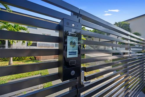 14-575 Ne 82nd St, Miami, FL, 33138-4020 | Card Image