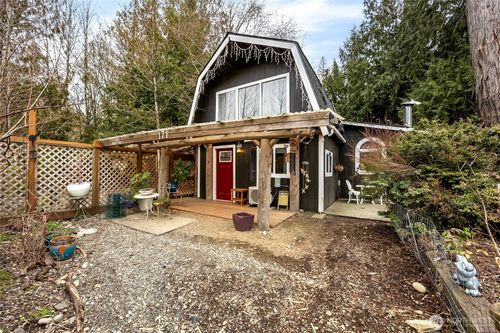 171 E Old Farm Rd, Shelton, WA, 98584-7323 | Card Image