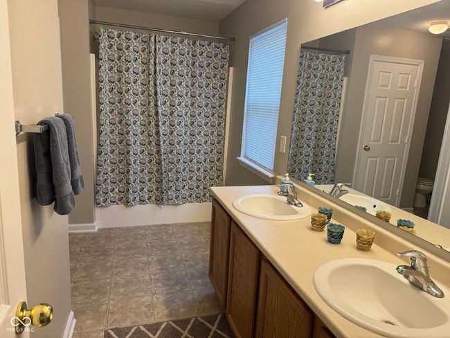 primary bathroom | Image 21