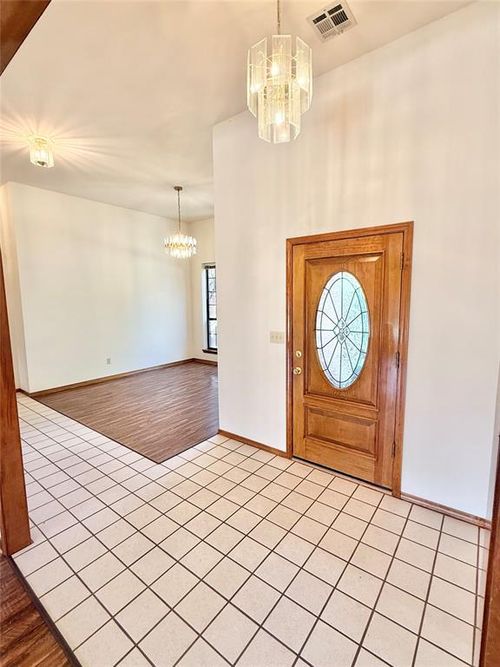2912 Learly Ln, Altus, OK, 73521-1261 | Card Image