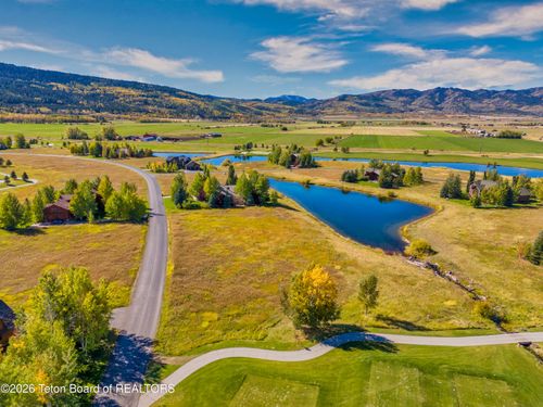 34 Hastings Dr, Victor, ID, 83455-5281 | Card Image