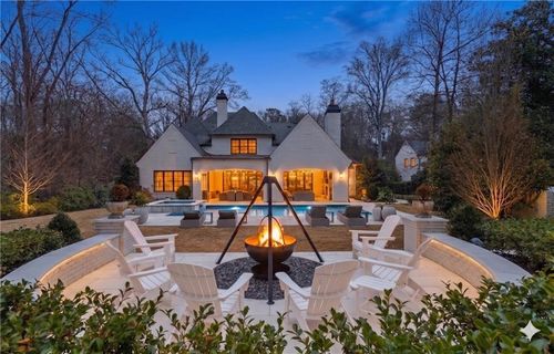 3758 Vermont Rd Ne, Atlanta, GA, 30319-1209 | Card Image
