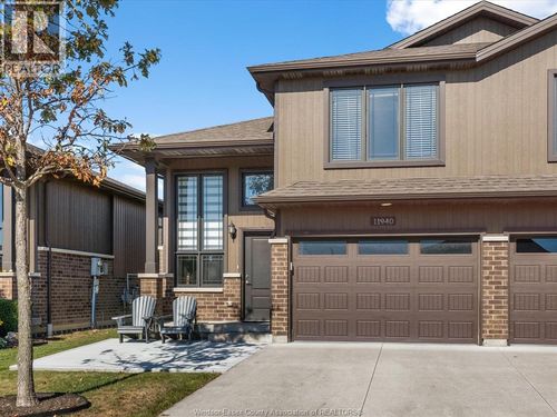 11940 Thistledown Ave, Windsor, ON, N8P0B7 | Card Image