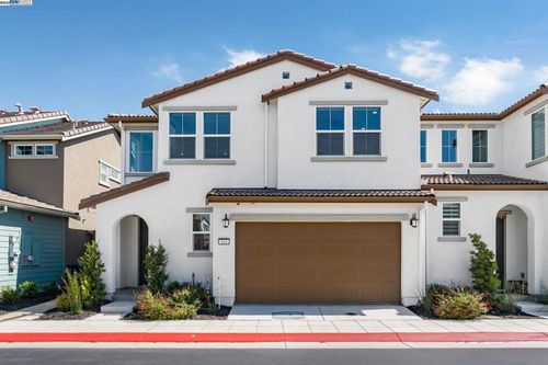 164 E Calder Dr, Mountain House, CA, 95391-8342 | Card Image
