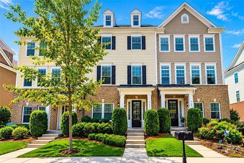 335 Osona Ln, Mars, PA, 16046-4062 | Card Image