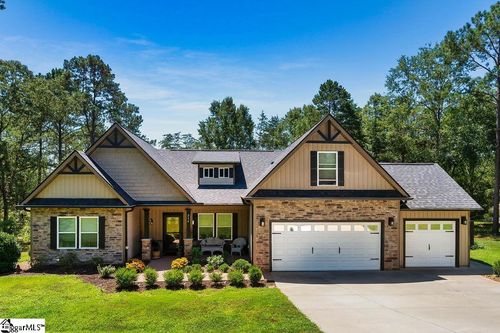 234 Jennings Rd, chesnee, SC, 29323-9402 | Card Image