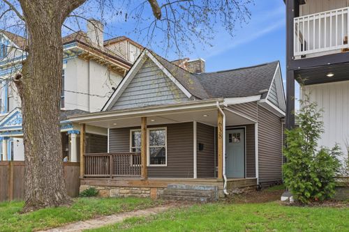 638 N Limestone, Lexington, KY, 40508-1678 | Card Image