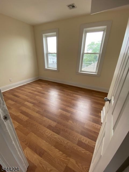 Residential Lease in Newark City 5